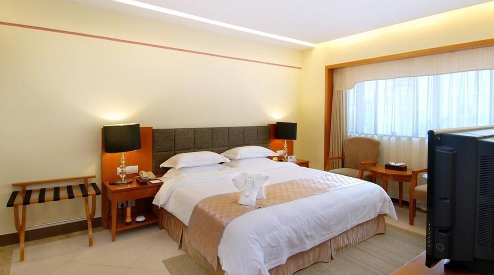 Haikou Jingheng Hotel - Formerly The New Osrock Hotel Exterior photo